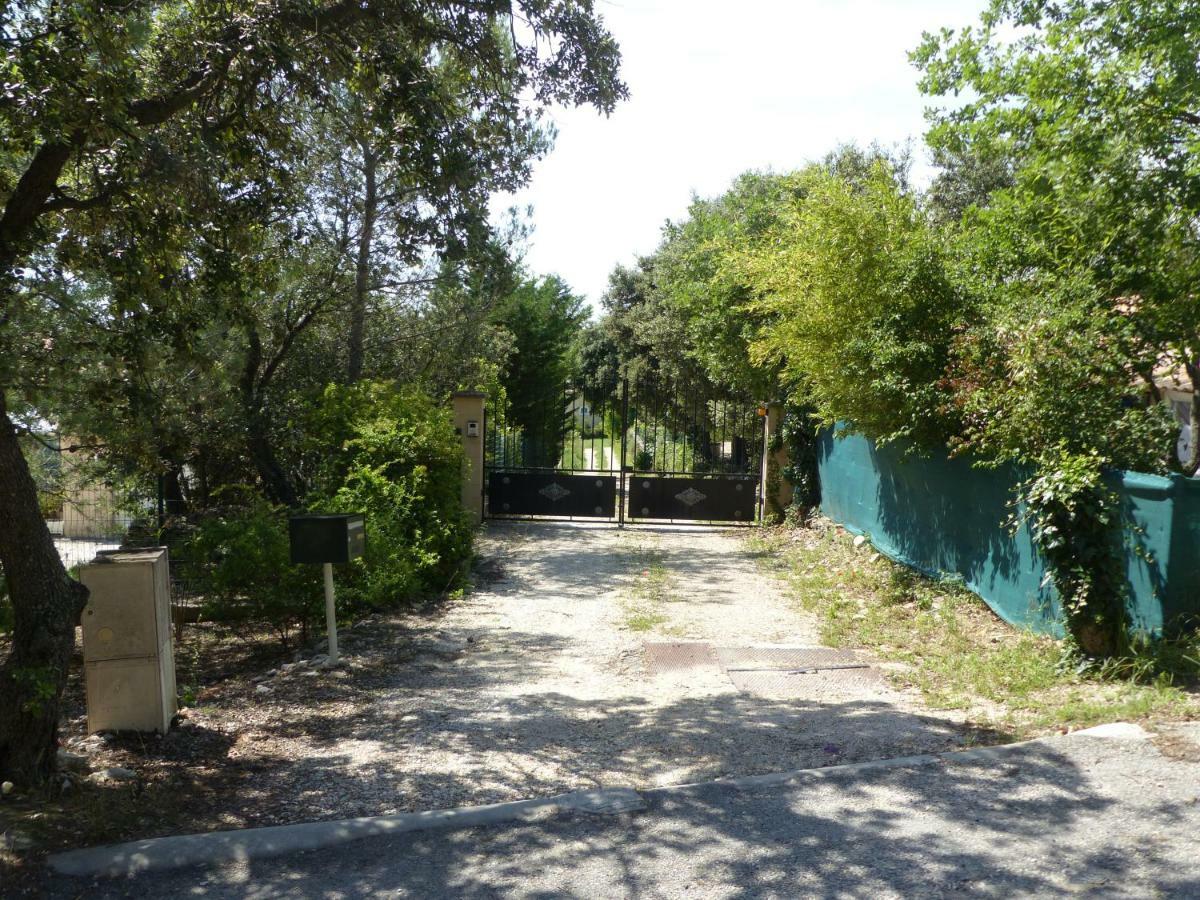 Les Anges Villa LʼIsle-sur-la-Sorgue Exterior foto