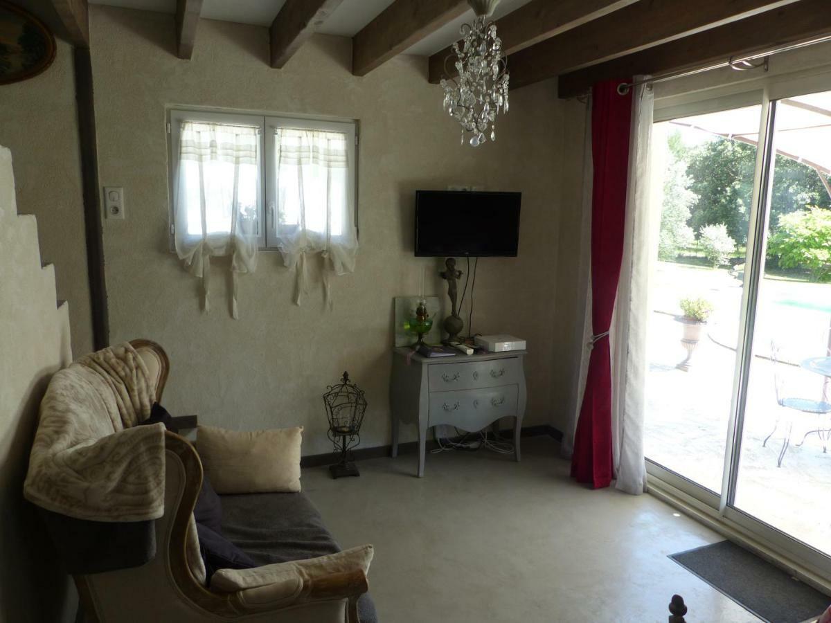 Les Anges Villa LʼIsle-sur-la-Sorgue Exterior foto